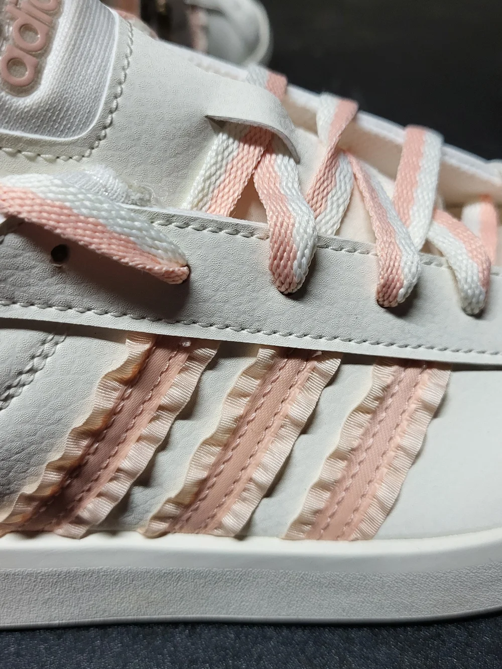 *NEW* Adidas Grand Court 3.0 J Shoes Frills White Pink Size Kid's 6 Women's 7